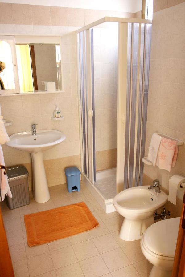 Bed and Breakfast Salento Al Mare Taviano  Zimmer foto